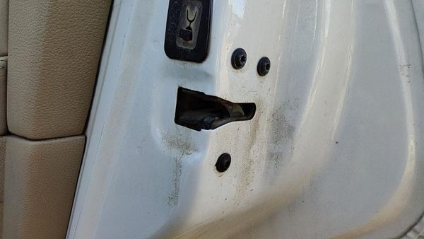 07-17 Lincoln Navigator Passenger Right Rear Door Latch With Rods/Cables Back — photo 3