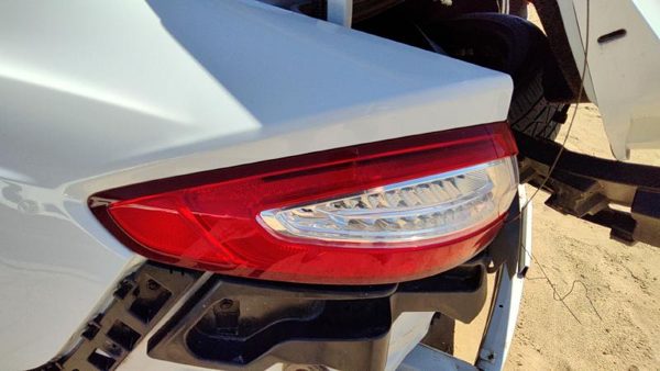 2013-2016 Ford Fusion Driver Left Outer Tail Light Brake Lamp Oem Rear — photo 4