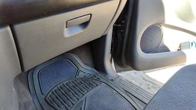 04-07 Dodge Caravan Passenger Right Lower Kick Trim Panel Oem Slate Gray D5