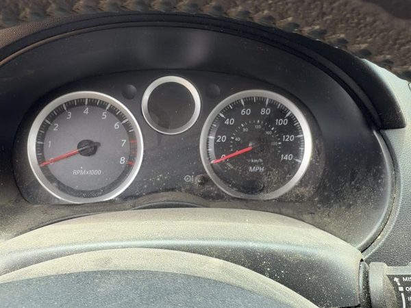 11-12 Sentra Speedometer Cluster Instrument Gauges Panel Oem Dash 2.0L Mph Cvt — photo 1