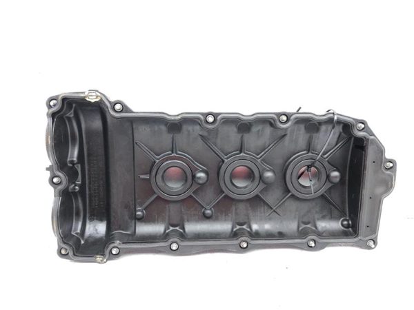 2007-2014 GMC Acadia Passenger Right Valve Cover OEM 3.6L 12599429 — photo 2