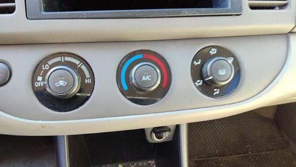 02-06 Toyota Camry Temperature Control Module In Dash Heater Ac Head Unit Oem — photo 2