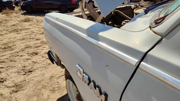 1981-1993 Dodge D350 Driver Left Chrome Moulding From Fender Oem Trim Strip — photo 2