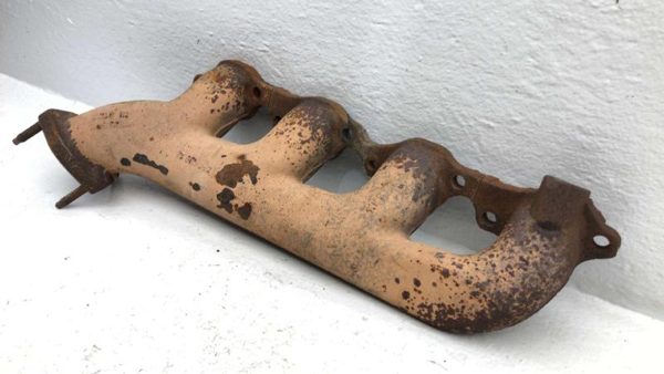 96-00 Passenger Exhaust Manifold 7.4L 454 Fits 96-00 Chevrolet 2500 Silverado — photo 6