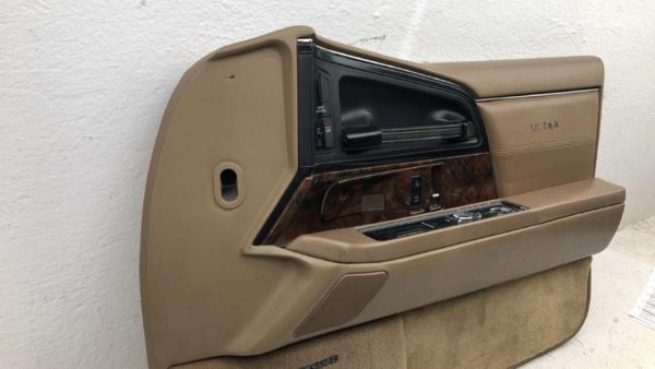 92 Buick Park Ave Ultra Passenger Right Front Door Trim Panel With Switches Tan — photo 10