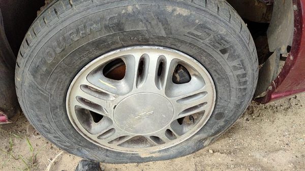 2002 1 Chevy Venture 15 Aluminum Wheel OEM Factory Rim PH3 #1 09592264 — photo 2