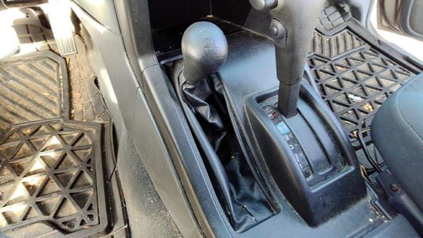 2004 Nissan Xterra 4X4 Shifter Lever Assembly With Linkage 4Wd T Case Shift Unit — photo 3