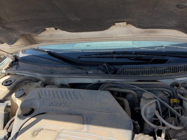 2006-2007 Chevy Monte Carlo Windshield Wiper Cowl Vent Trim Panel Oem Cover — photo 3