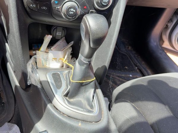 2013-2016 Dart Floor Shifter Lever Shift Unit Automatic Transmission Black B7X9 — photo 1