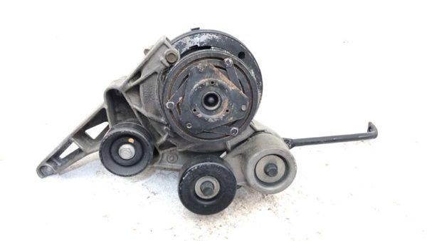 94-95 Chevy Silverado 1500 Ac Compressor With Mount Bracket Oem 4.3L 01134343 — photo 1