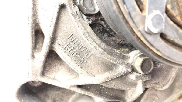 94-95 Chevy Silverado 1500 Ac Compressor With Mount Bracket Oem 4.3L 01134343 — photo 4