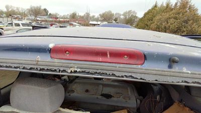 98-03 Toyota Sienna Third Brake Light Middle Lamp Oem