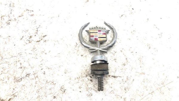 1994 Cadillac Hood Ornmanent Emblem Deville Eldorado Fleetwood Vintage — photo 1