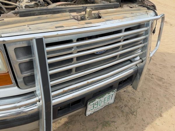 1992-1997 Ford F250 Front Grille Assembly Oem F4Tz8200A — photo 1