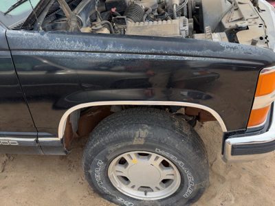 1988-1999 Chevy Silverado 1500 Passenger Right Front Fender Oem Black 15998378