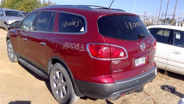 2010 Buick Enclave — vehicle photo 2