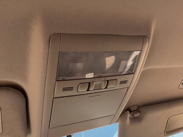04-09 Prius Center Overhead Console Dome Light Map Lamp Cubby Roof Bisque Fe41 — photo 1