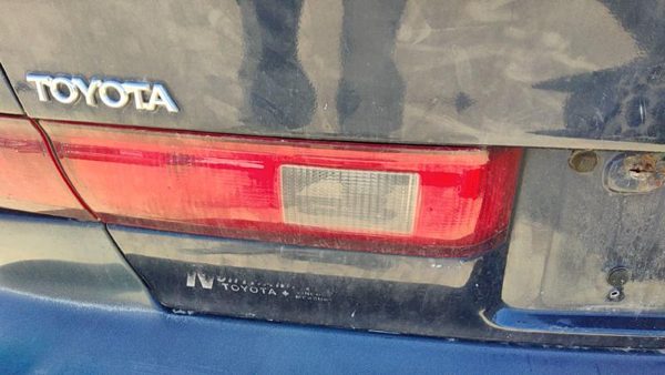 1997-1999 Toyota Camry Driver Left Inner Tail Light Brake Lamp Oem Rear — photo 3