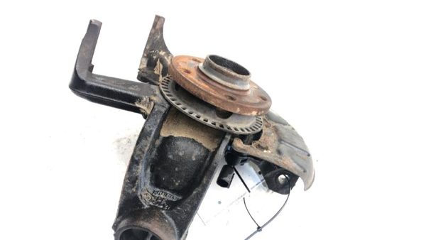 98-10 Vw Beetle Passenger Right Front Spindle Steering Knuckle With Wheel Hub — photo 10