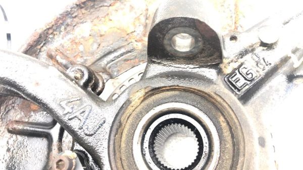 98-10 Vw Beetle Passenger Right Front Spindle Steering Knuckle With Wheel Hub — photo 8