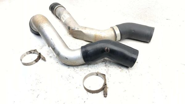 13-18 Ram 4500 Intercooler Pipe Pair Set Oem 6.7L Rubber Hose Damage 52014735Ab — photo 3
