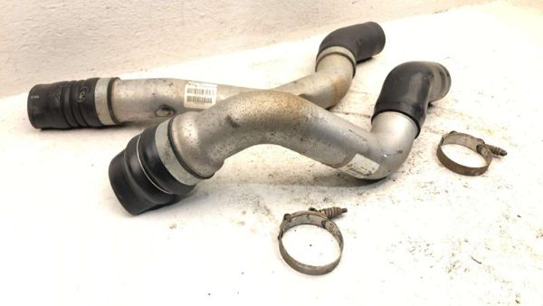 13-18 Ram 4500 Intercooler Pipe Pair Set Oem 6.7L Rubber Hose Damage 52014735Ab — photo 2