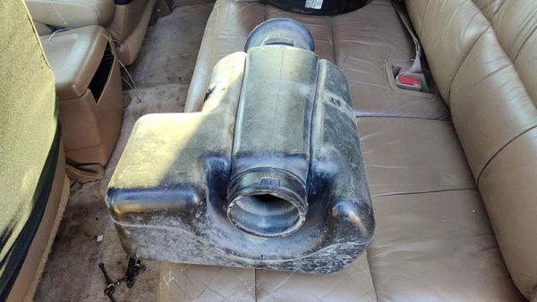 94 Chevy Suburban Air Intake Tube Resonator Pipe Elbow Rubber Hose Snorkel 5.7L — photo 3