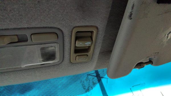 2004 Honda Civic Misc. Electrical Switch — photo 2