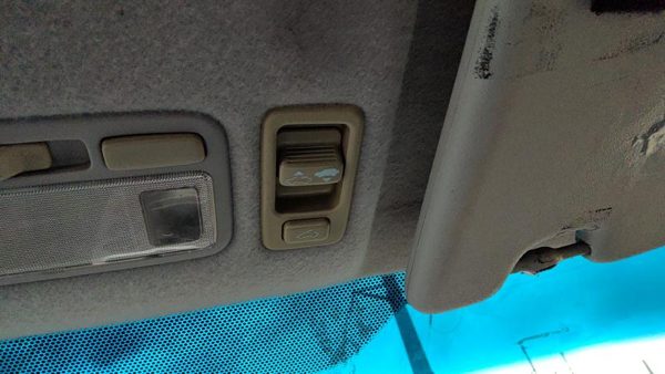 2004 Honda Civic Misc. Electrical Switch — photo 3