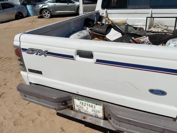1996 Ford Ranger Trunk/decklid/hatch/tailgate White Yz — photo 4