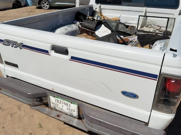 1996 Ford Ranger Trunk/decklid/hatch/tailgate White Yz — photo 5