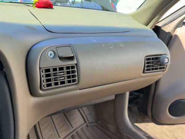 1992-1999 Pontiac Bonneville Glove Box Assembly Complete Door With Latch Oem Tan — photo 1