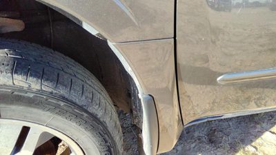2004 Mitsubishi Endeavor Driver Left Moulding From Fender Trim C04 Mineral Beige