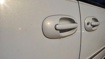 98 Town & Country Passenger Right Rear Outside Door Handle Back Pwp Golden White