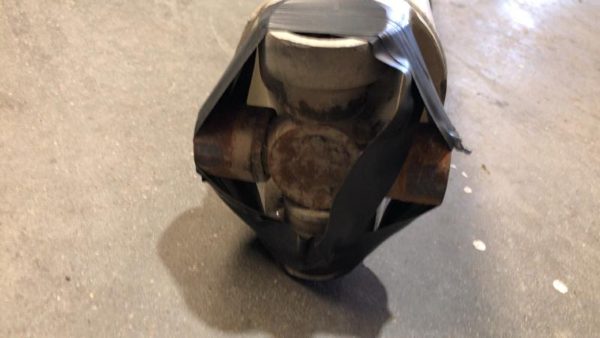 1996-00 Silverado 2500 Rear Drive Shaft Oem Back Driveline 7.4L At 4X4 15004112 — photo 5