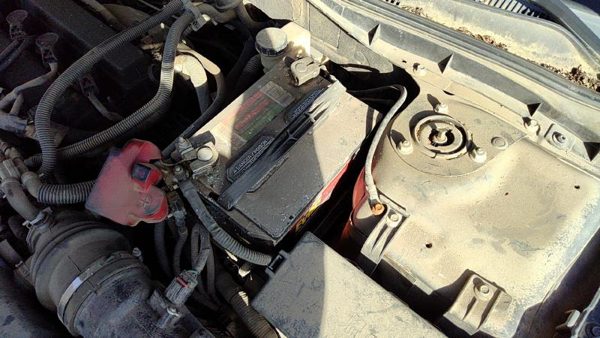 2010-2012 Ford Fusion Complete Battery Box Mount Tray With Hold Down Oem 2.5L — photo 3