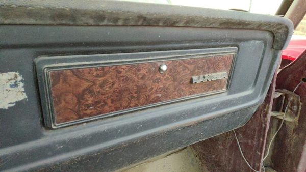 1975-1979 Ford F150 Glove Box Assembly Complete Door With Latch Oem Tan — photo 2