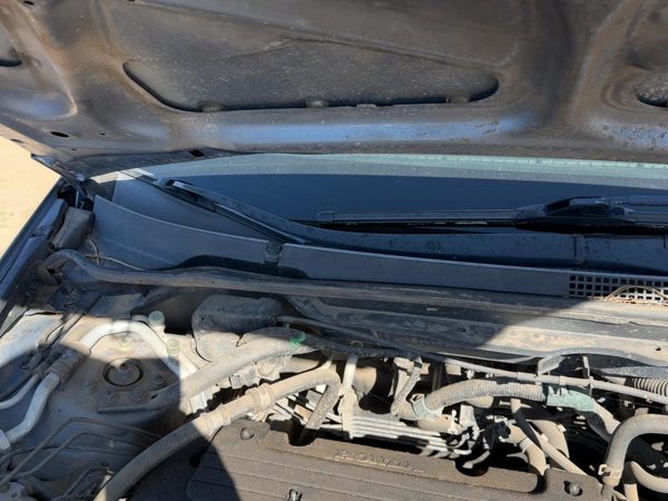 2003-2007 Honda Accord Driver Left Windshield Wiper Arm Oem Blade Lever Sedan — photo 1