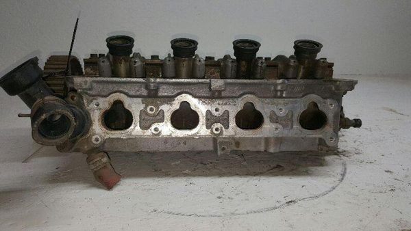 1995 Cylinder Head Sohc Fits 95 Neon 264923 — photo 4