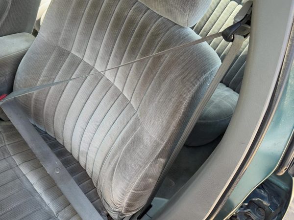 1999 Chevy Lumina Driver Left Front Seat Belt Retractor Oem Shoulder Shale 92B — photo 3