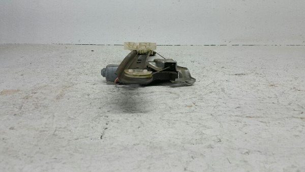 2003 Ford Focus Not Rs Side/rear/cargo Regulator RH OEM Passenger Right Rear — photo 6
