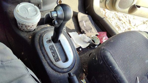 13-17 Versa Floor Shifter Lever Assembly Shift Unit Automatic Transmission — photo 2