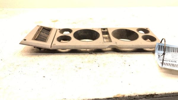 1982-1985 Chevy S10 Trim Bezel Around Speedometer Oem Dash Surround Panel — photo 3