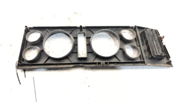 1982-1985 Chevy S10 Trim Bezel Around Speedometer Oem Dash Surround Panel — photo 7