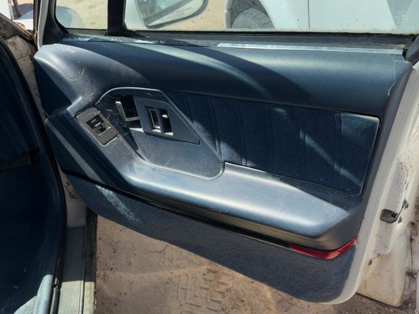 92-95 Olds Eighty Eight Passenger Right Front Door Trim Panel With Switches Blue — photo 1