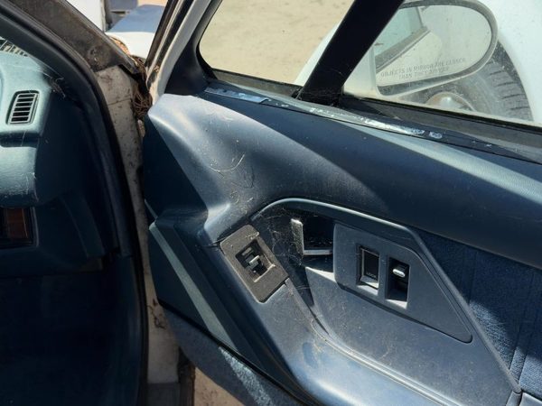 92-95 Olds Eighty Eight Passenger Right Front Door Trim Panel With Switches Blue — photo 7