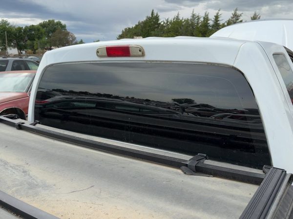2005-2011 Dodge Dakota Back Glass Rear Window Oem 05140413Aa — photo 2
