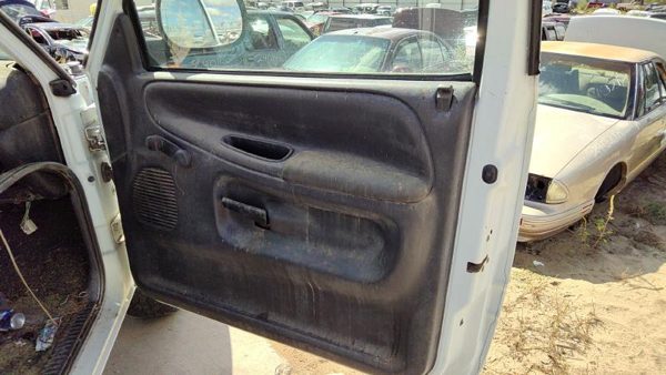 1998-01 Dodge Ram 1500 Passenger Right Front Door Trim Panel Manual Windows Gray — photo 1