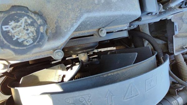 2002-2009 Gmc Envoy Complete Cooling Fan Blade Assembly With Clutch 4.2L At 4X4 — photo 2