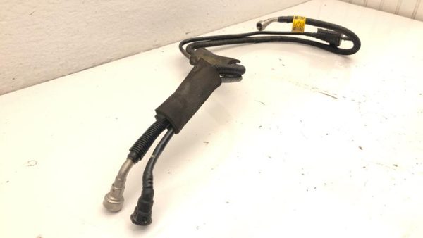 2008-2009 Pontiac G8 Fuel Line From Body To Throttle Body Oem 3.6L 12609418 — photo 3